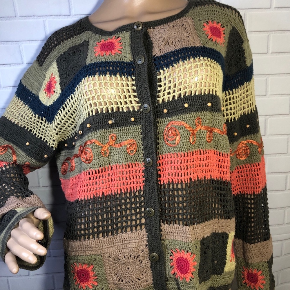 Colorful Crochet Button-Up Cardigan - Picture 4 of 9